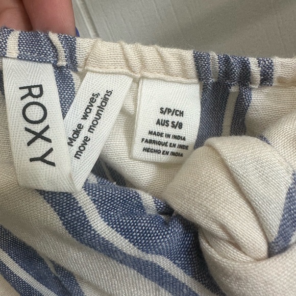 Roxy Blue & White Striped Maxi Dress! - Picture 3 of 3